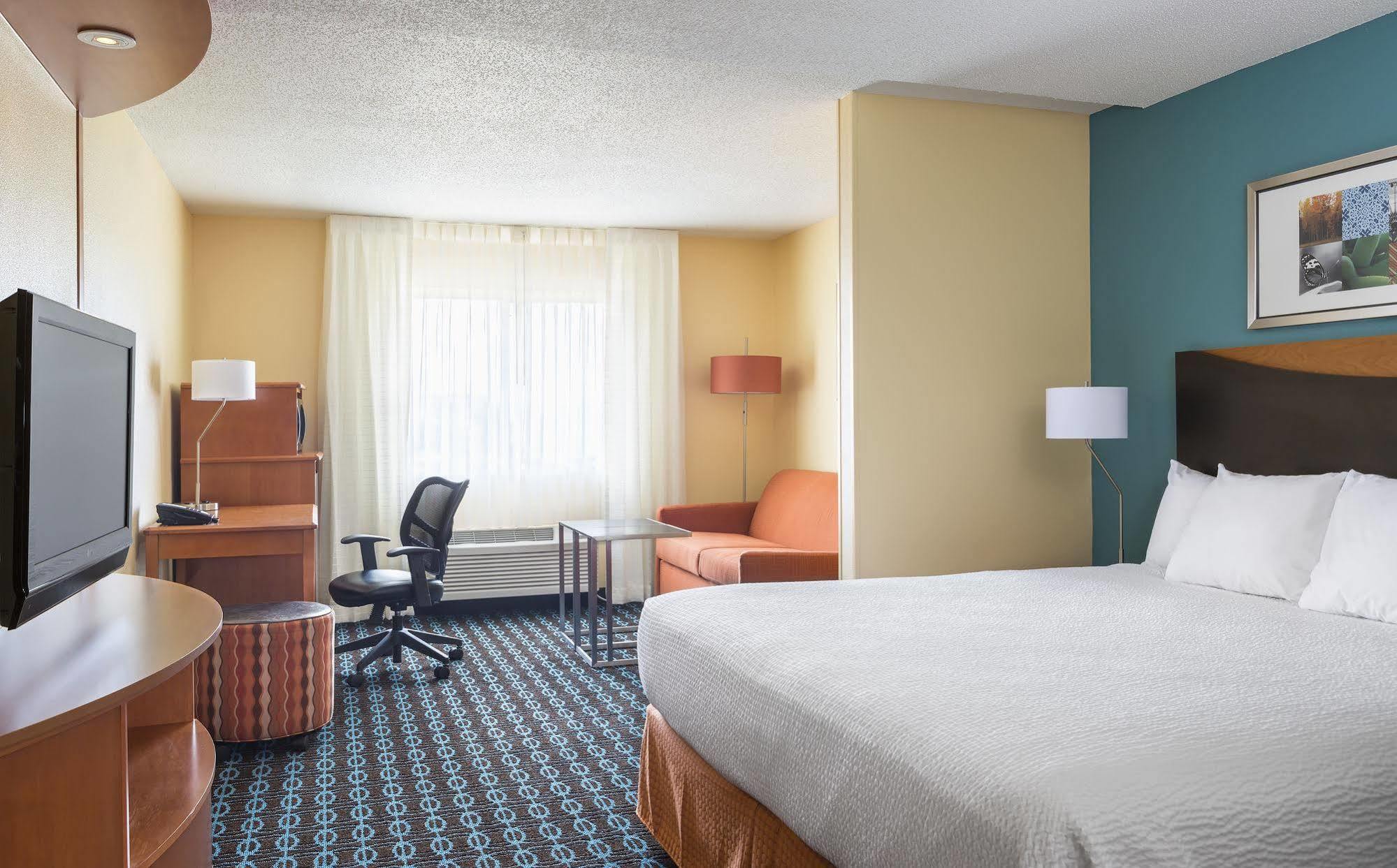 Fairfield Inn & Suites Lafayette Exterior photo